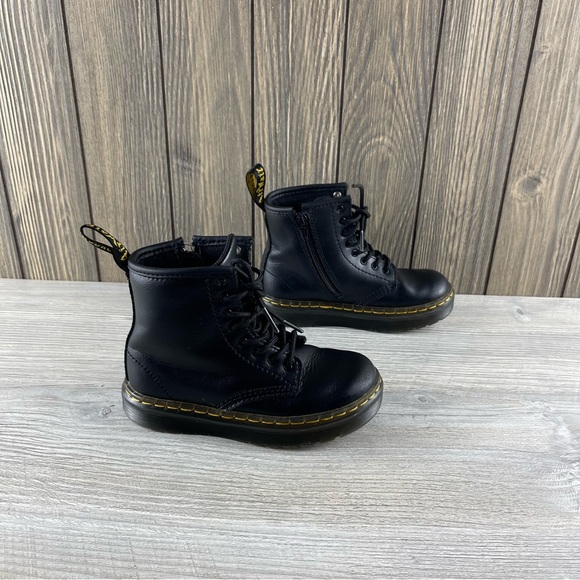 Dr Martens Kids' Black Leather Zavala Combat Lace Up Boot Size 10 - Picture 3 of 14